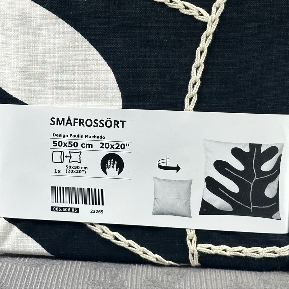 IKEA SMAFROSSORT Two Pillow Cushion Cover 20x20 Leaf Embroidered Off-White/Black - Picture 3 of 5
